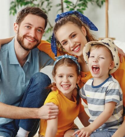 HEALTHCARE & PHARMACEUTICAL